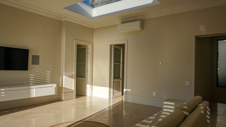 4 Bedroom Property for Sale in Bakoven Western Cape